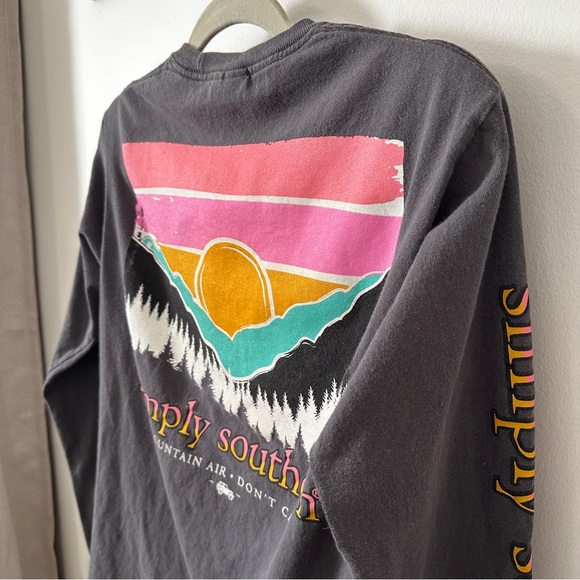 SIMPLY SOUTHERN | Women’s Long Sleeve Graphic T Shirt size Small - Picture 5 of 8